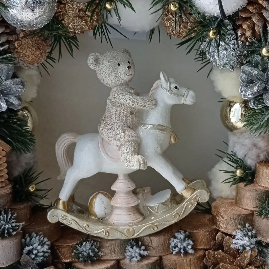 Guirlanda Natalina com Urso e Cavalo de Balanço Decorativo TVN56