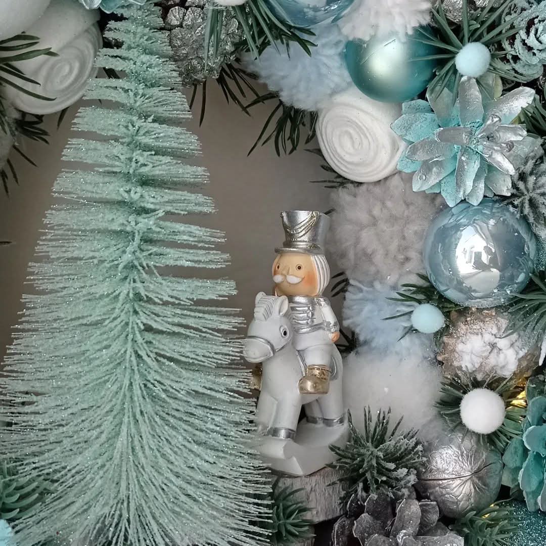 Guirlanda Natalina Azul-Gelo com Miniaturas TVN62