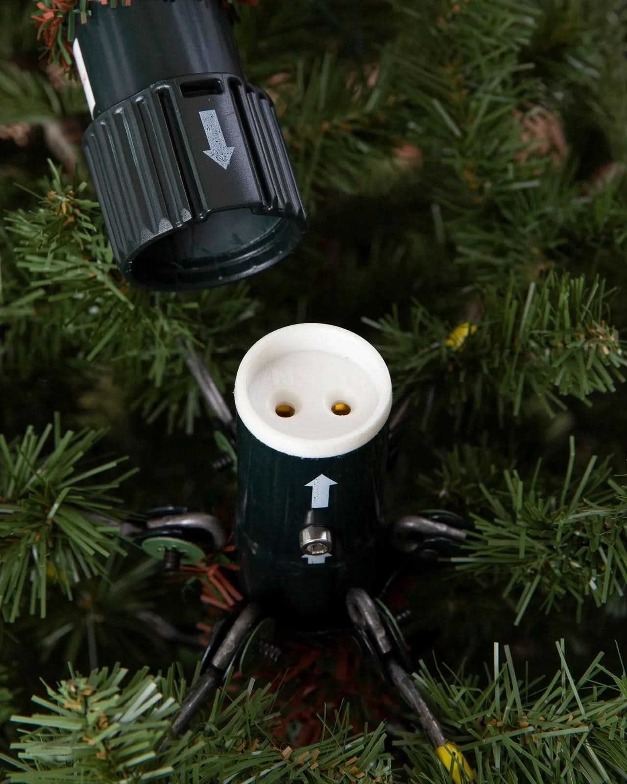 Árvore de Natal com Galhos Articulados, Suporte e Micro Leds Coloridos Embutidos TVN05