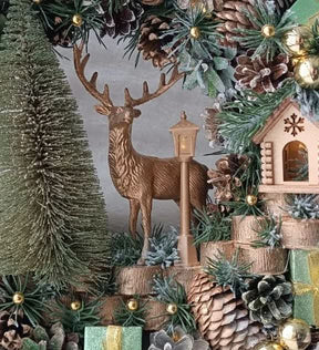 Guirlanda Natalina com Rena e Detalhes Dourados TVN53