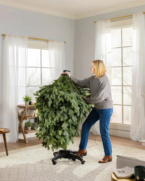 Árvore de Natal Verde Premium com Galhos Articulados, Suporte Metálico com Rodinhas e Micro Leds Embutidos TVN01